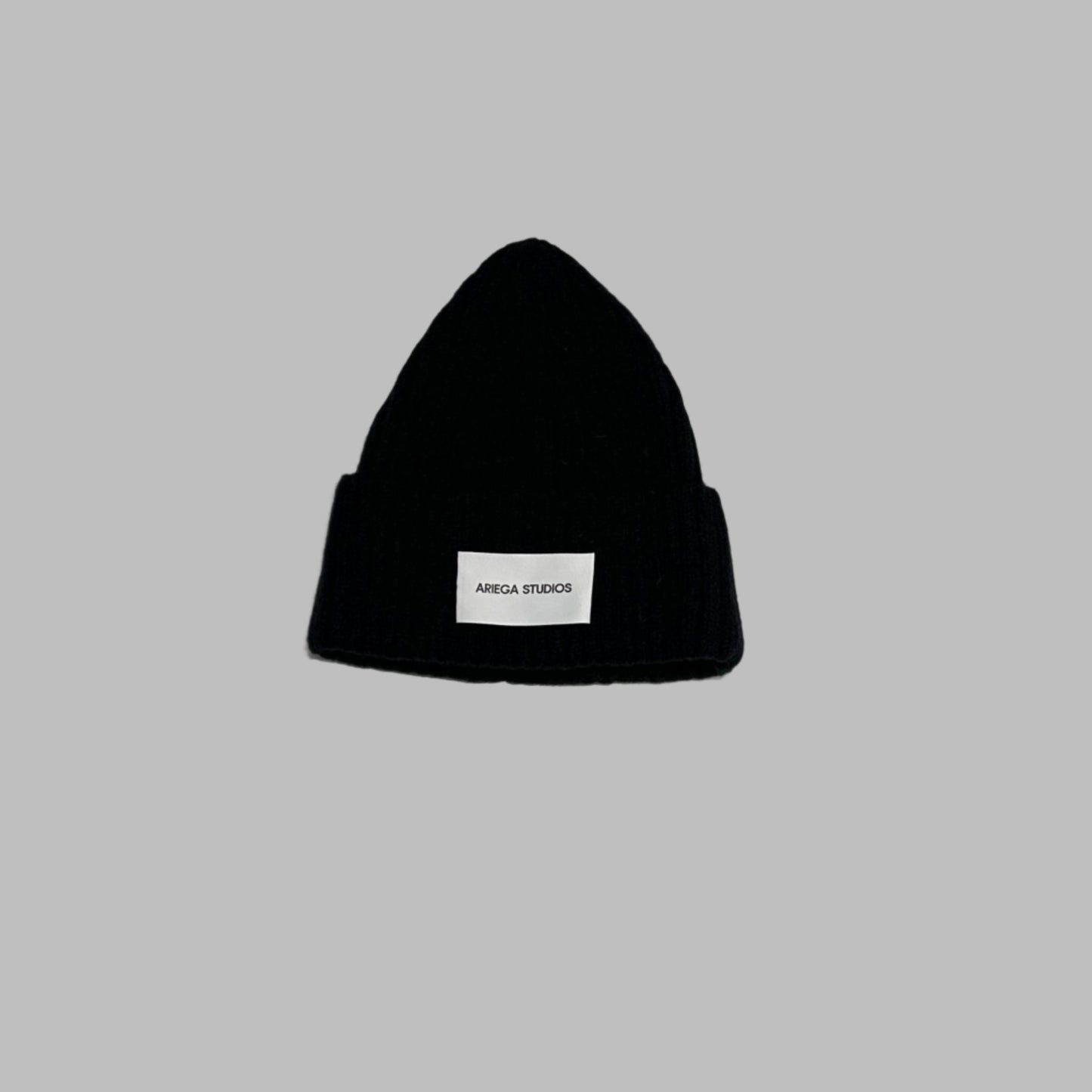 ARIEGA STUDIOS BLACK BEANIE